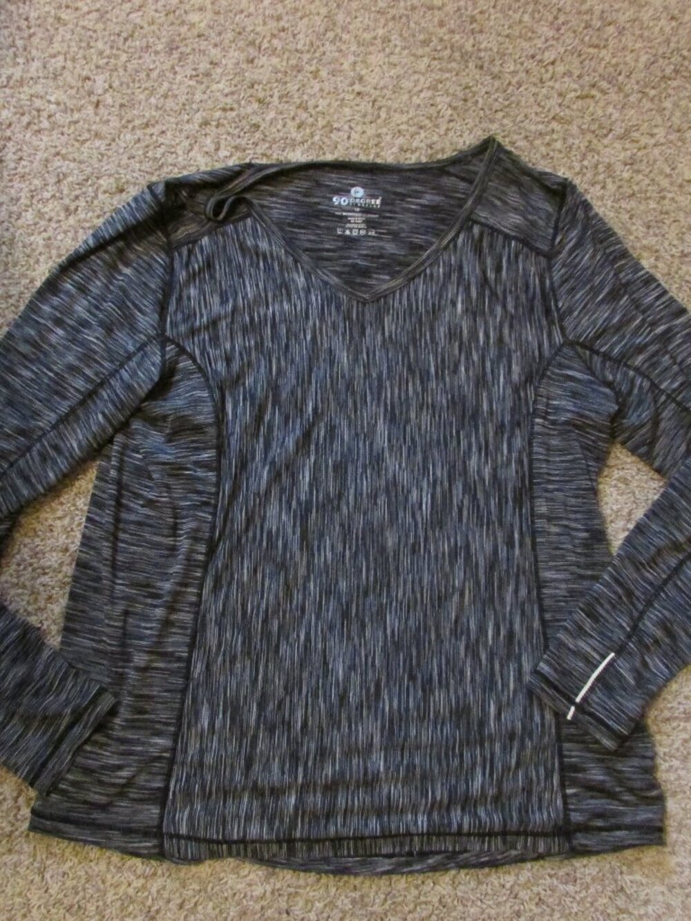 90 Degrees Women's 1X Gray Black Long Sleeve Athletic Top VNeck EUC Poly